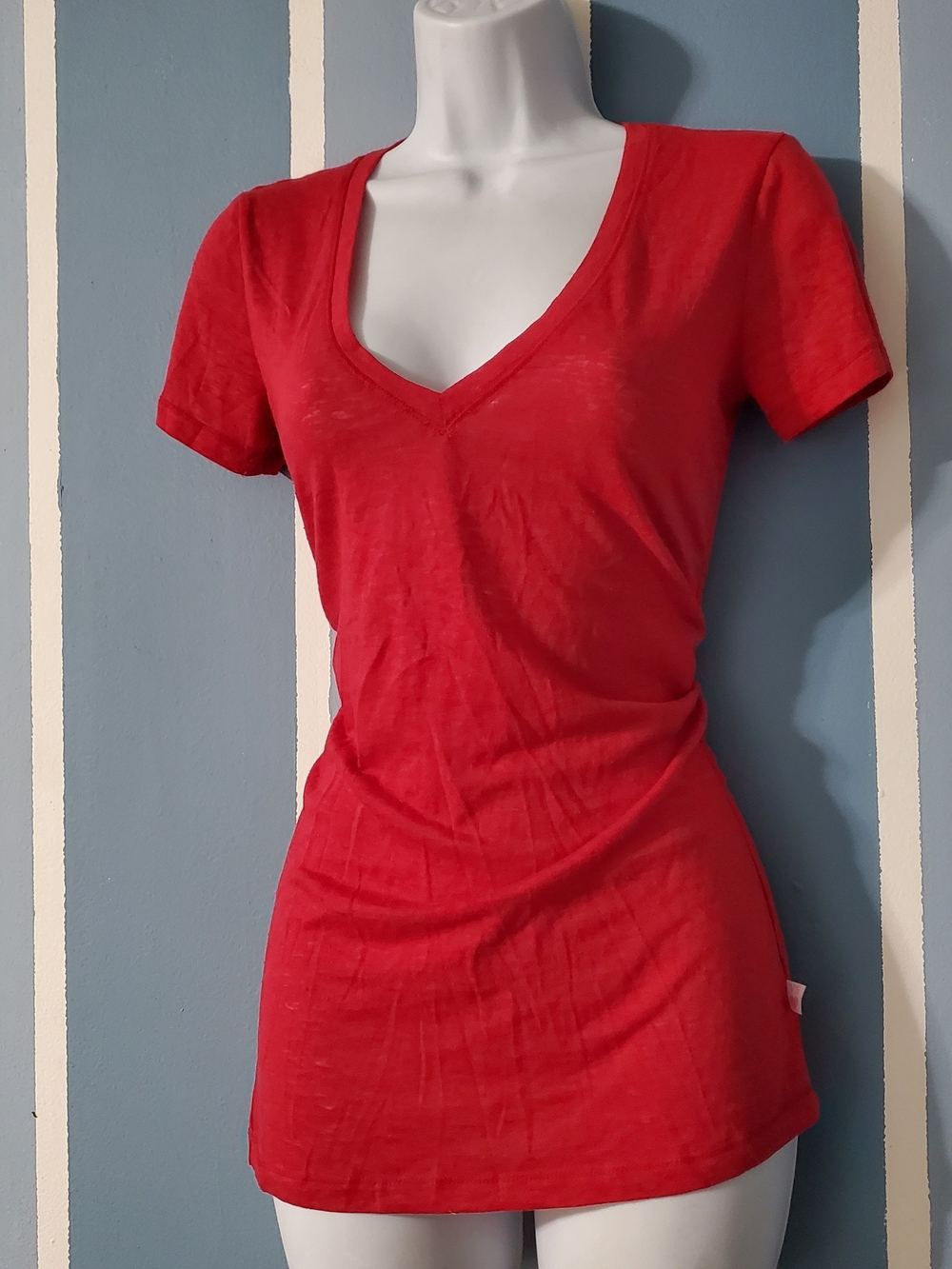 Victoria's Secret Red V-Neck Short Sleeve Tee